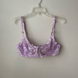 Victoria’s Secret bra 38C